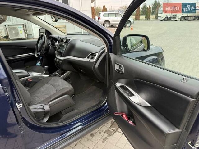 Синий Додж Джорни, объемом двигателя 2.36 л и пробегом 85 тыс. км за 11500 $, фото 9 на Automoto.ua