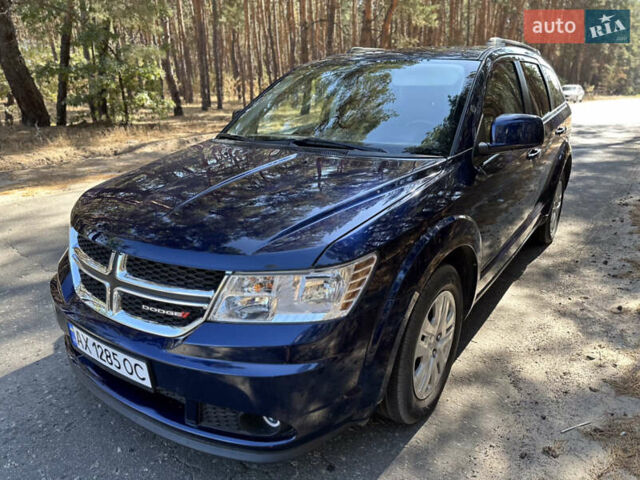 Синій Додж Джорні, об'ємом двигуна 2.4 л та пробігом 60 тис. км за 14500 $, фото 1 на Automoto.ua