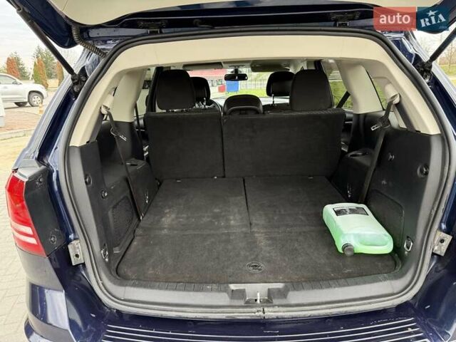 Синий Додж Джорни, объемом двигателя 2.36 л и пробегом 85 тыс. км за 11500 $, фото 11 на Automoto.ua