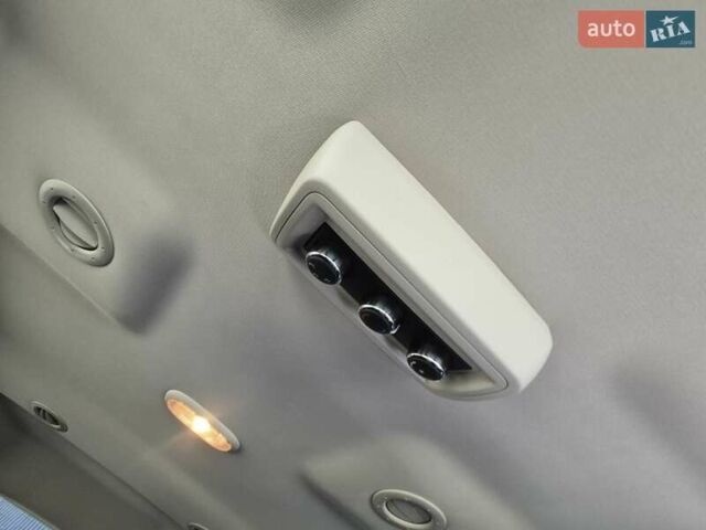 Синий Додж Джорни, объемом двигателя 2.36 л и пробегом 95 тыс. км за 13500 $, фото 8 на Automoto.ua