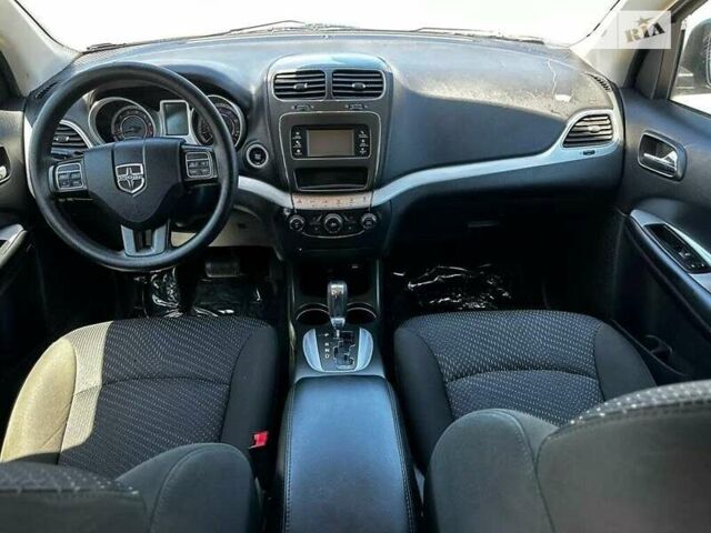 Синий Додж Джорни, объемом двигателя 2.36 л и пробегом 96 тыс. км за 2000 $, фото 13 на Automoto.ua