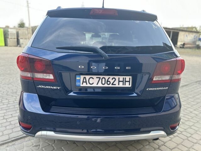 Синий Додж Джорни, объемом двигателя 2.4 л и пробегом 148 тыс. км за 13600 $, фото 4 на Automoto.ua