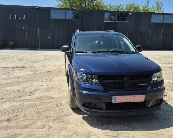 Синий Додж Джорни, объемом двигателя 2.36 л и пробегом 95 тыс. км за 13500 $, фото 4 на Automoto.ua