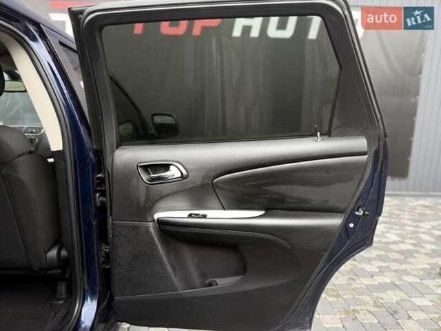 Синий Додж Джорни, объемом двигателя 2.36 л и пробегом 50 тыс. км за 12300 $, фото 44 на Automoto.ua