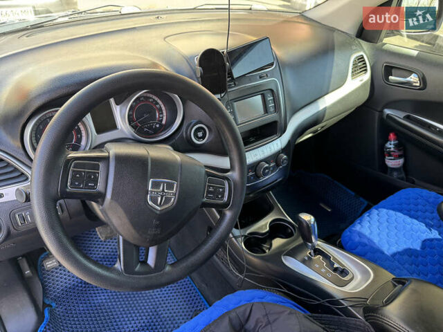 Синий Додж Джорни, объемом двигателя 2.36 л и пробегом 185 тыс. км за 13900 $, фото 12 на Automoto.ua