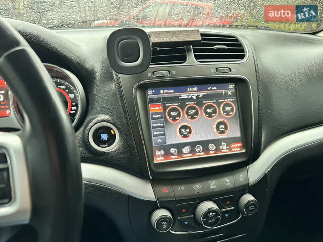 Зелений Додж Джорні, об'ємом двигуна 3.6 л та пробігом 190 тис. км за 13000 $, фото 10 на Automoto.ua