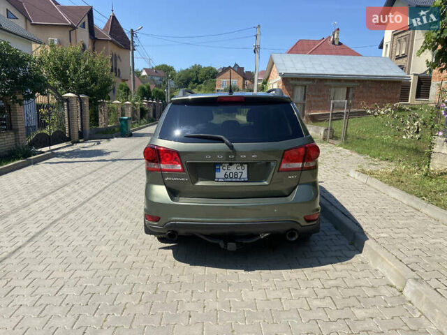 Зеленый Додж Джорни, объемом двигателя 2.36 л и пробегом 120 тыс. км за 12500 $, фото 3 на Automoto.ua