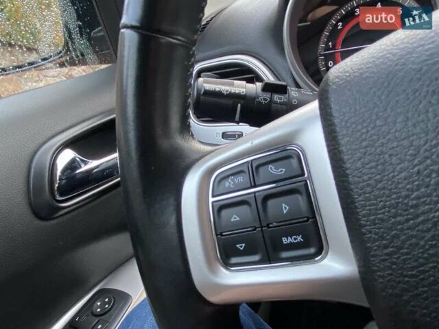 Додж Джорни 2017 в Киеве на Automoto.ua Зеленый Додж Джорни, объемом двигателя 3.6 л и пробегом 111 тыс. км за 14300 $, фото 31 на Automoto.ua