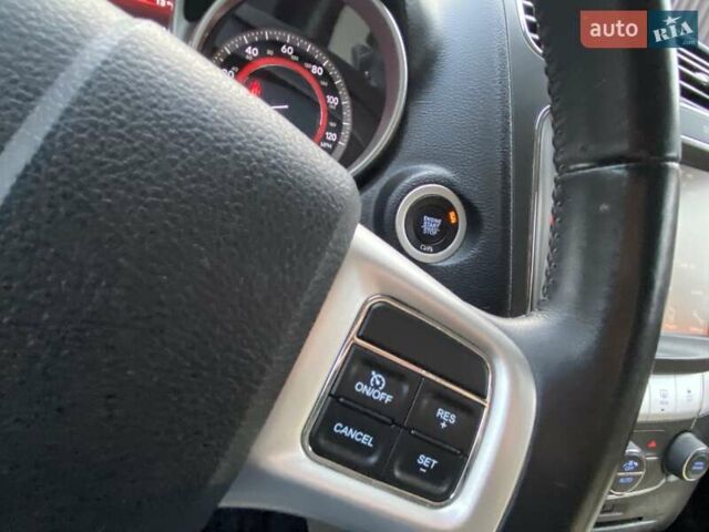 Додж Джорни 2017 в Киеве на Automoto.ua Зеленый Додж Джорни, объемом двигателя 3.6 л и пробегом 111 тыс. км за 14300 $, фото 32 на Automoto.ua