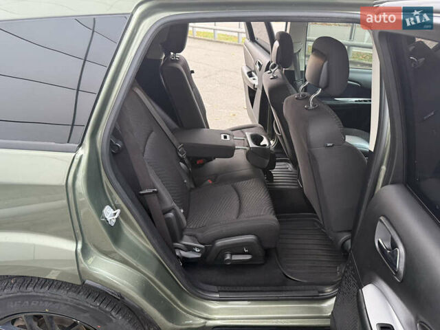 Зеленый Додж Джорни, объемом двигателя 2.4 л и пробегом 177 тыс. км за 11200 $, фото 14 на Automoto.ua