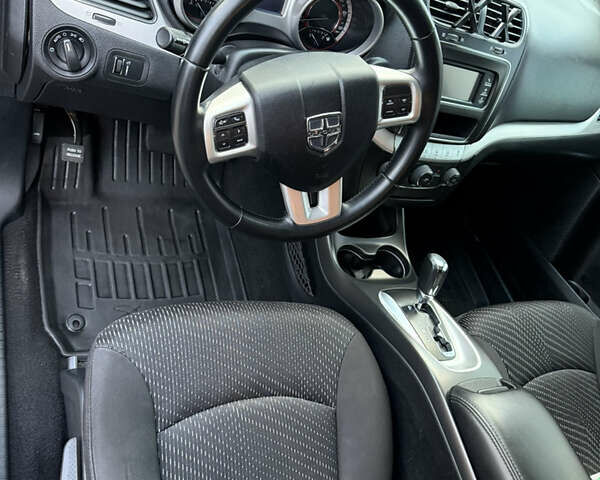 Зеленый Додж Джорни, объемом двигателя 2.4 л и пробегом 177 тыс. км за 11200 $, фото 20 на Automoto.ua