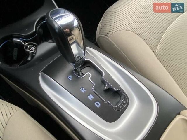 Додж Джорни 2017 в Киеве на Automoto.ua Зеленый Додж Джорни, объемом двигателя 3.6 л и пробегом 111 тыс. км за 14300 $, фото 43 на Automoto.ua
