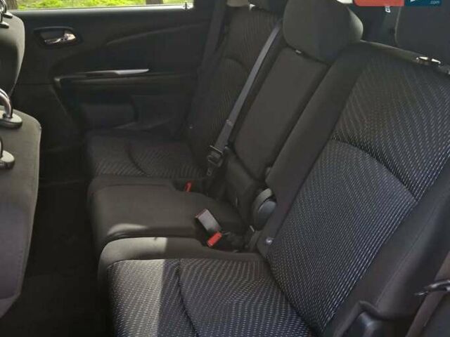 Зеленый Додж Джорни, объемом двигателя 2.36 л и пробегом 136 тыс. км за 12250 $, фото 6 на Automoto.ua