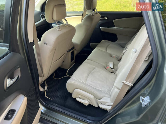 Зеленый Додж Джорни, объемом двигателя 2.4 л и пробегом 115 тыс. км за 12900 $, фото 13 на Automoto.ua