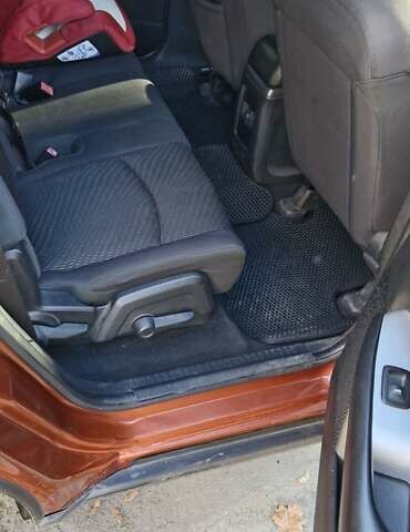 Помаранчевий Додж Джорні, об'ємом двигуна 2.4 л та пробігом 279 тис. км за 9500 $, фото 12 на Automoto.ua