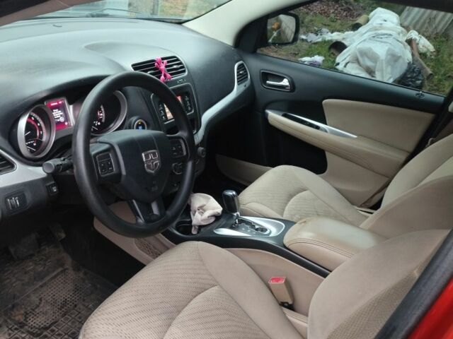 Помаранчевий Додж Джорні, об'ємом двигуна 2.4 л та пробігом 140 тис. км за 5700 $, фото 3 на Automoto.ua