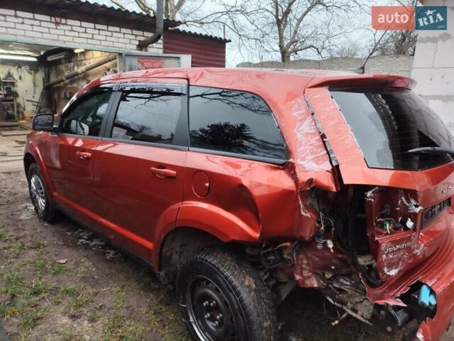 Помаранчевий Додж Джорні, об'ємом двигуна 2.4 л та пробігом 145 тис. км за 5500 $, фото 4 на Automoto.ua