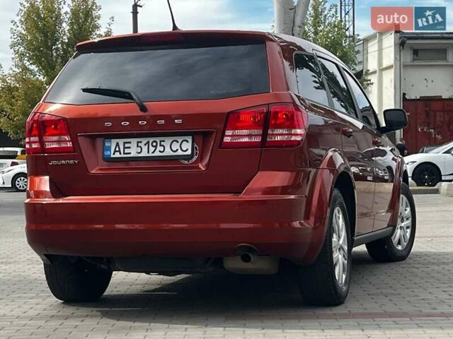 Помаранчевий Додж Джорні, об'ємом двигуна 2.36 л та пробігом 236 тис. км за 7800 $, фото 6 на Automoto.ua