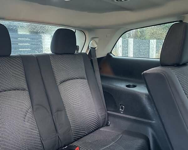 Оранжевый Додж Джорни, объемом двигателя 2.36 л и пробегом 250 тыс. км за 8100 $, фото 15 на Automoto.ua