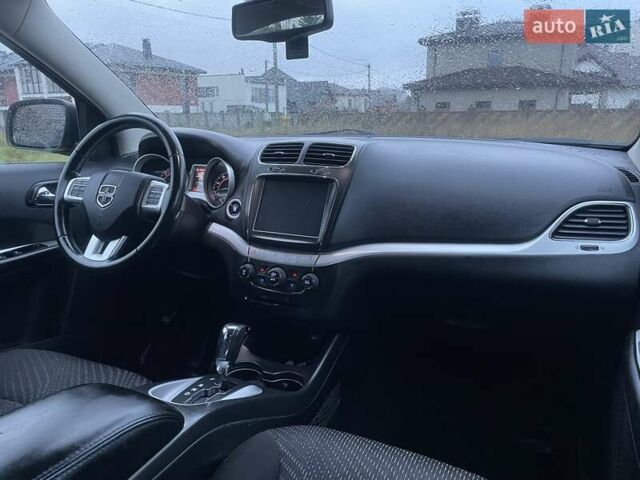 Оранжевый Додж Джорни, объемом двигателя 2.36 л и пробегом 250 тыс. км за 8100 $, фото 9 на Automoto.ua