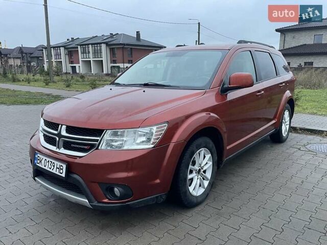 Оранжевый Додж Джорни, объемом двигателя 2.36 л и пробегом 250 тыс. км за 8100 $, фото 1 на Automoto.ua