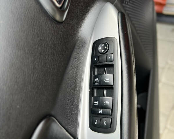 Оранжевый Додж Джорни, объемом двигателя 2.36 л и пробегом 160 тыс. км за 11000 $, фото 10 на Automoto.ua