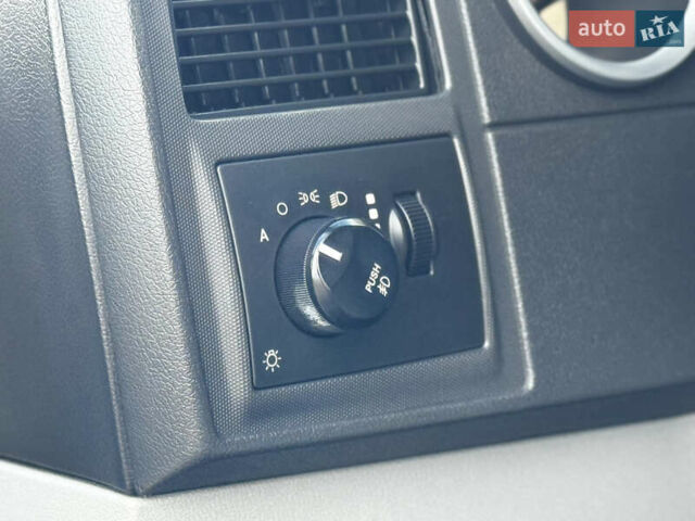 Черный Додж Магнум, объемом двигателя 3.5 л и пробегом 252 тыс. км за 8900 $, фото 40 на Automoto.ua