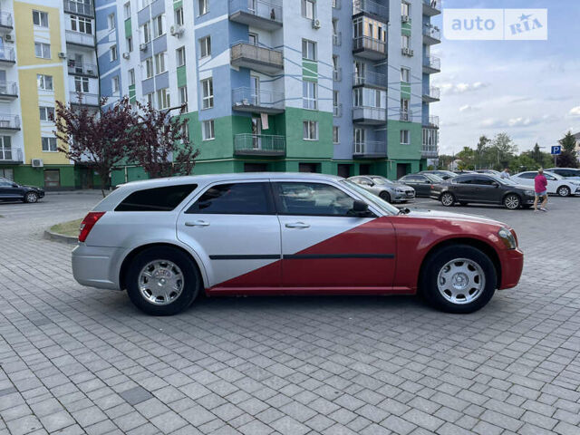 Сірий Додж Magnum, об'ємом двигуна 2.74 л та пробігом 299 тис. км за 8000 $, фото 21 на Automoto.ua