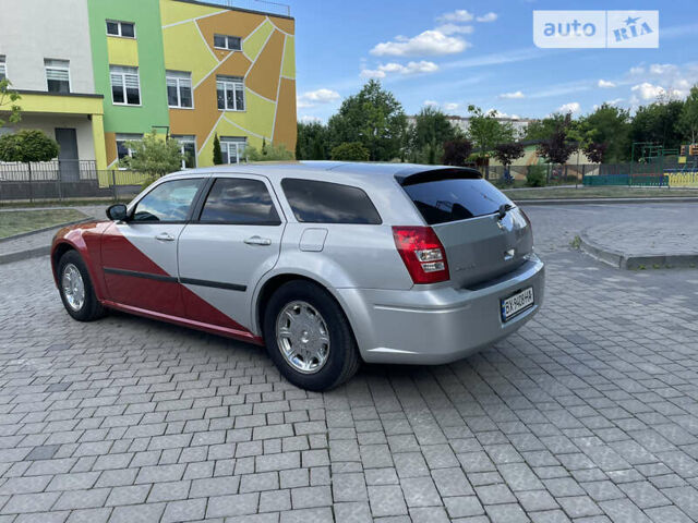 Сірий Додж Magnum, об'ємом двигуна 2.74 л та пробігом 299 тис. км за 8300 $, фото 19 на Automoto.ua