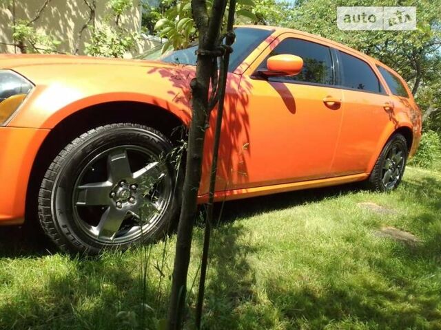 Оранжевый Додж Магнум, объемом двигателя 3.5 л и пробегом 243 тыс. км за 7500 $, фото 7 на Automoto.ua