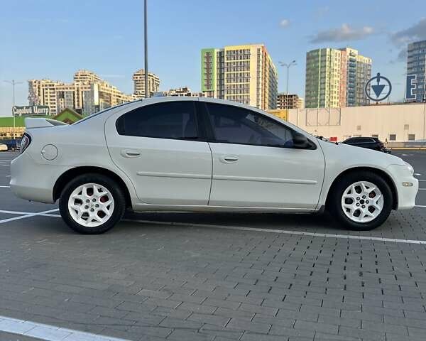 Белый Додж Неон, объемом двигателя 2 л и пробегом 215 тыс. км за 1999 $, фото 7 на Automoto.ua