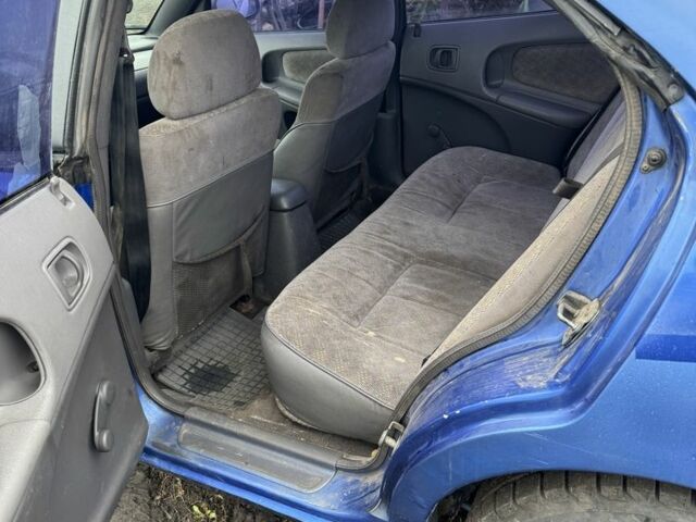 Синій Додж Neon, об'ємом двигуна 2 л та пробігом 180 тис. км за 952 $, фото 4 на Automoto.ua