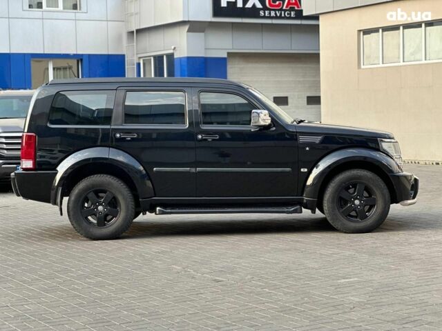 Чорний Додж Nitro, об'ємом двигуна 2.8 л та пробігом 320 тис. км за 8690 $, фото 11 на Automoto.ua