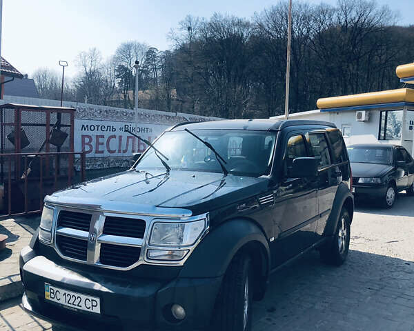 Чорний Додж Nitro, об'ємом двигуна 2.8 л та пробігом 133 тис. км за 9700 $, фото 5 на Automoto.ua