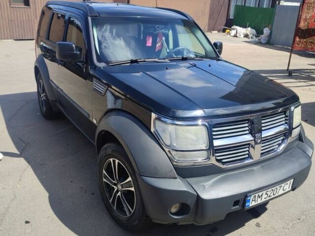 Черный Додж Нитро, объемом двигателя 3.7 л и пробегом 210 тыс. км за 7500 $, фото 10 на Automoto.ua
