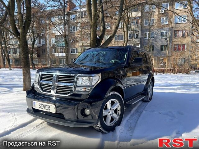 Черный Додж Нитро, объемом двигателя 37 л и пробегом 96 тыс. км за 9800 $, фото 6 на Automoto.ua