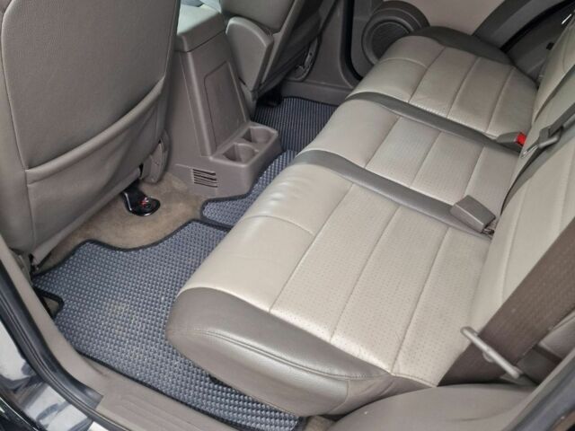 Чорний Додж Nitro, об'ємом двигуна 3.7 л та пробігом 248 тис. км за 8500 $, фото 7 на Automoto.ua