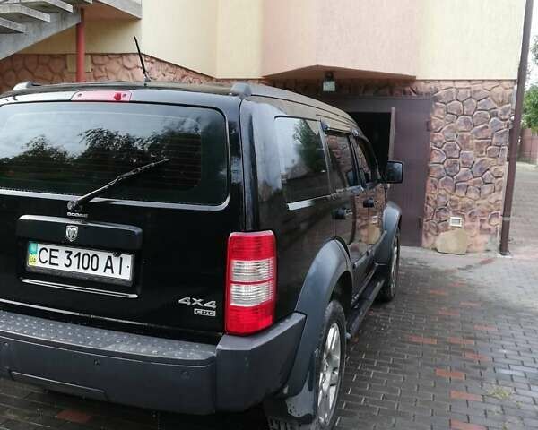 Чорний Додж Nitro, об'ємом двигуна 2.8 л та пробігом 230 тис. км за 10500 $, фото 5 на Automoto.ua