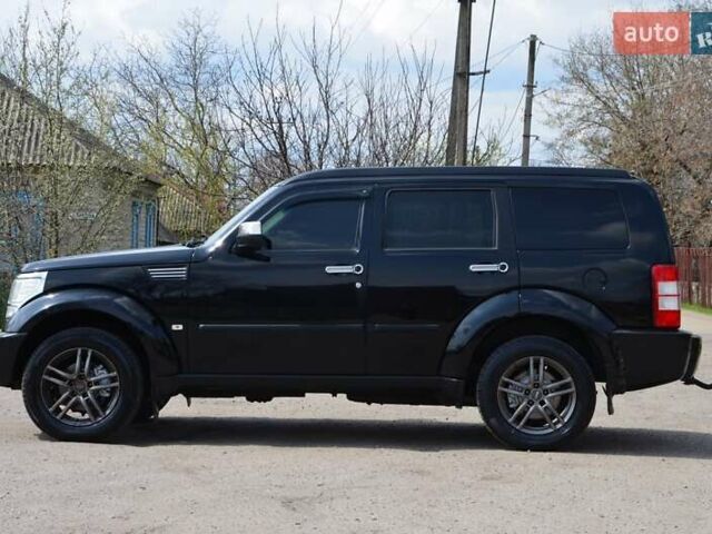 Чорний Додж Nitro, об'ємом двигуна 2.8 л та пробігом 272 тис. км за 8600 $, фото 8 на Automoto.ua