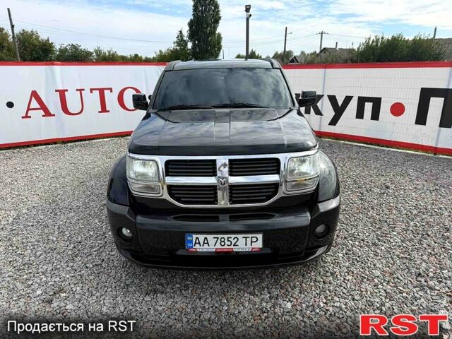 Черный Додж Нитро, объемом двигателя 3.7 л и пробегом 0 тыс. км за 11000 $, фото 1 на Automoto.ua