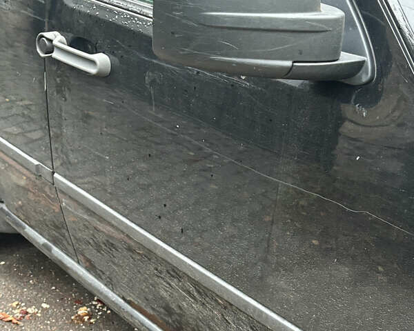 Черный Додж Нитро, объемом двигателя 2.78 л и пробегом 240 тыс. км за 6000 $, фото 5 на Automoto.ua