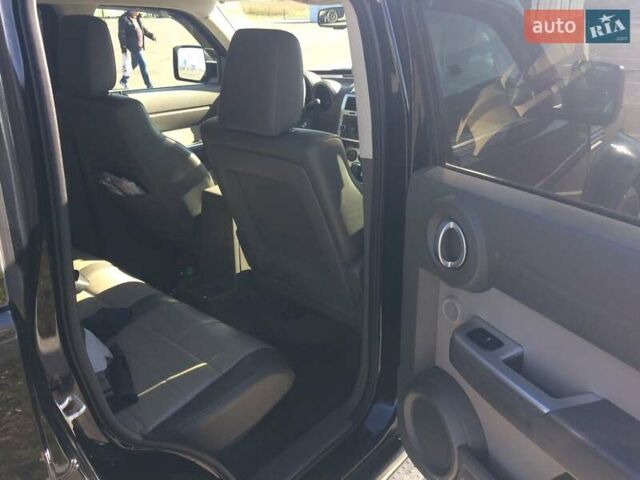 Чорний Додж Nitro, об'ємом двигуна 3.7 л та пробігом 100 тис. км за 11250 $, фото 9 на Automoto.ua