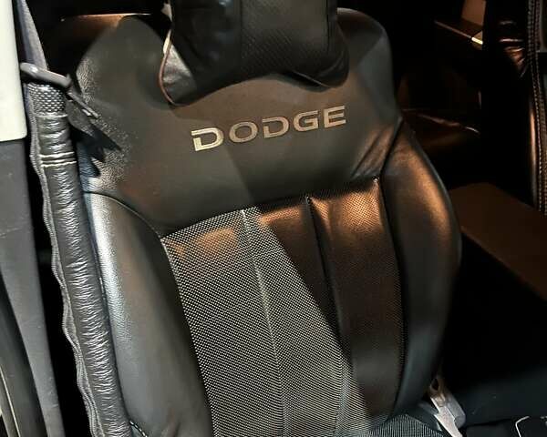 Черный Додж Нитро, объемом двигателя 3.7 л и пробегом 195 тыс. км за 9900 $, фото 28 на Automoto.ua