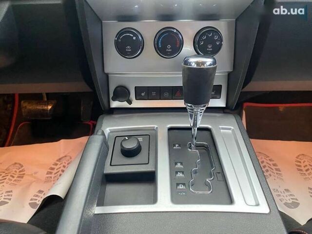 Додж Нитро, объемом двигателя 0 л и пробегом 129 тыс. км за 11300 $, фото 13 на Automoto.ua