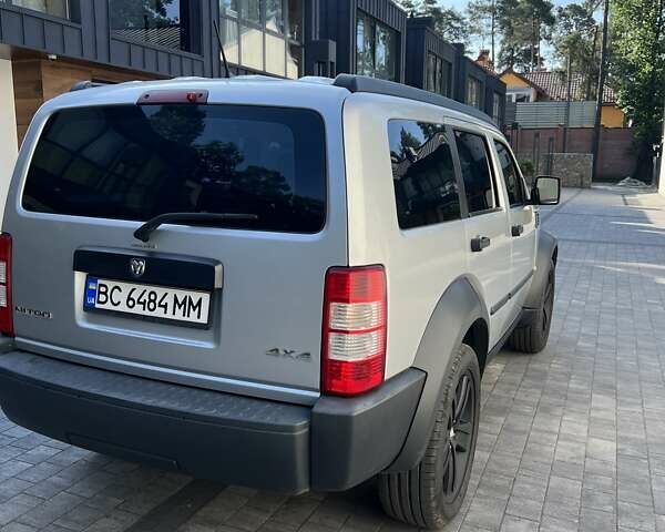 Сірий Додж Nitro, об'ємом двигуна 3.7 л та пробігом 52 тис. км за 9900 $, фото 7 на Automoto.ua