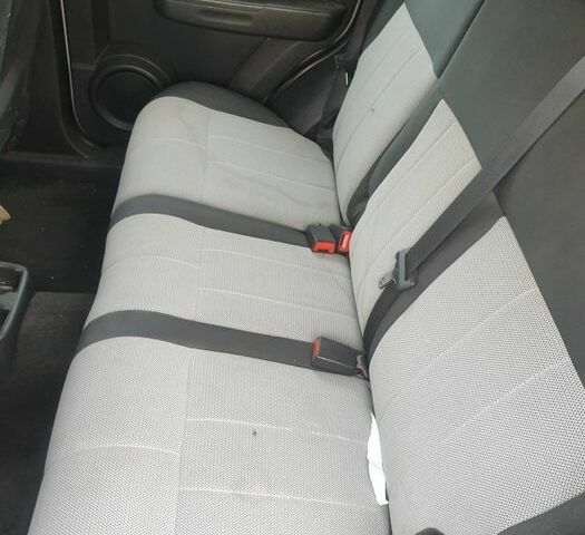 Серый Додж Нитро, объемом двигателя 0 л и пробегом 165 тыс. км за 7300 $, фото 7 на Automoto.ua