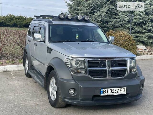 Сірий Додж Nitro, об'ємом двигуна 2.8 л та пробігом 231 тис. км за 9990 $, фото 1 на Automoto.ua