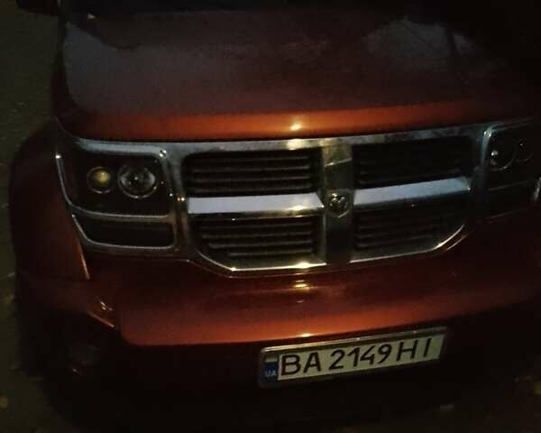 Оранжевый Додж Нитро, объемом двигателя 3.7 л и пробегом 265 тыс. км за 7800 $, фото 3 на Automoto.ua