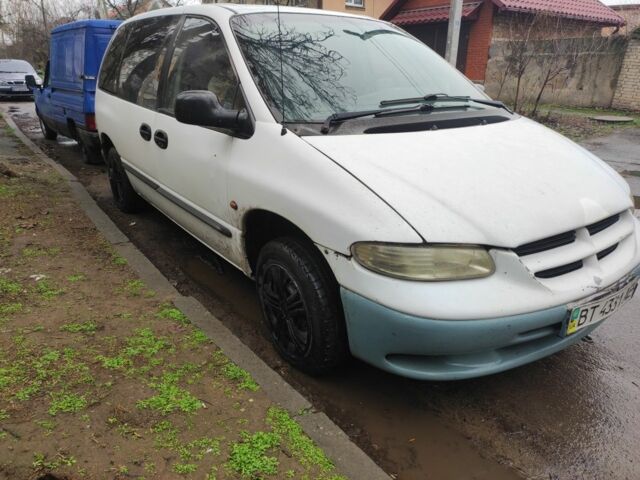 Білий Додж RAM, об'ємом двигуна 2.4 л та пробігом 255 тис. км за 1750 $, фото 3 на Automoto.ua