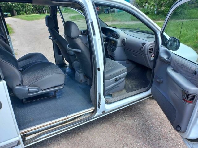 Білий Додж RAM, об'ємом двигуна 0 л та пробігом 230 тис. км за 2700 $, фото 8 на Automoto.ua